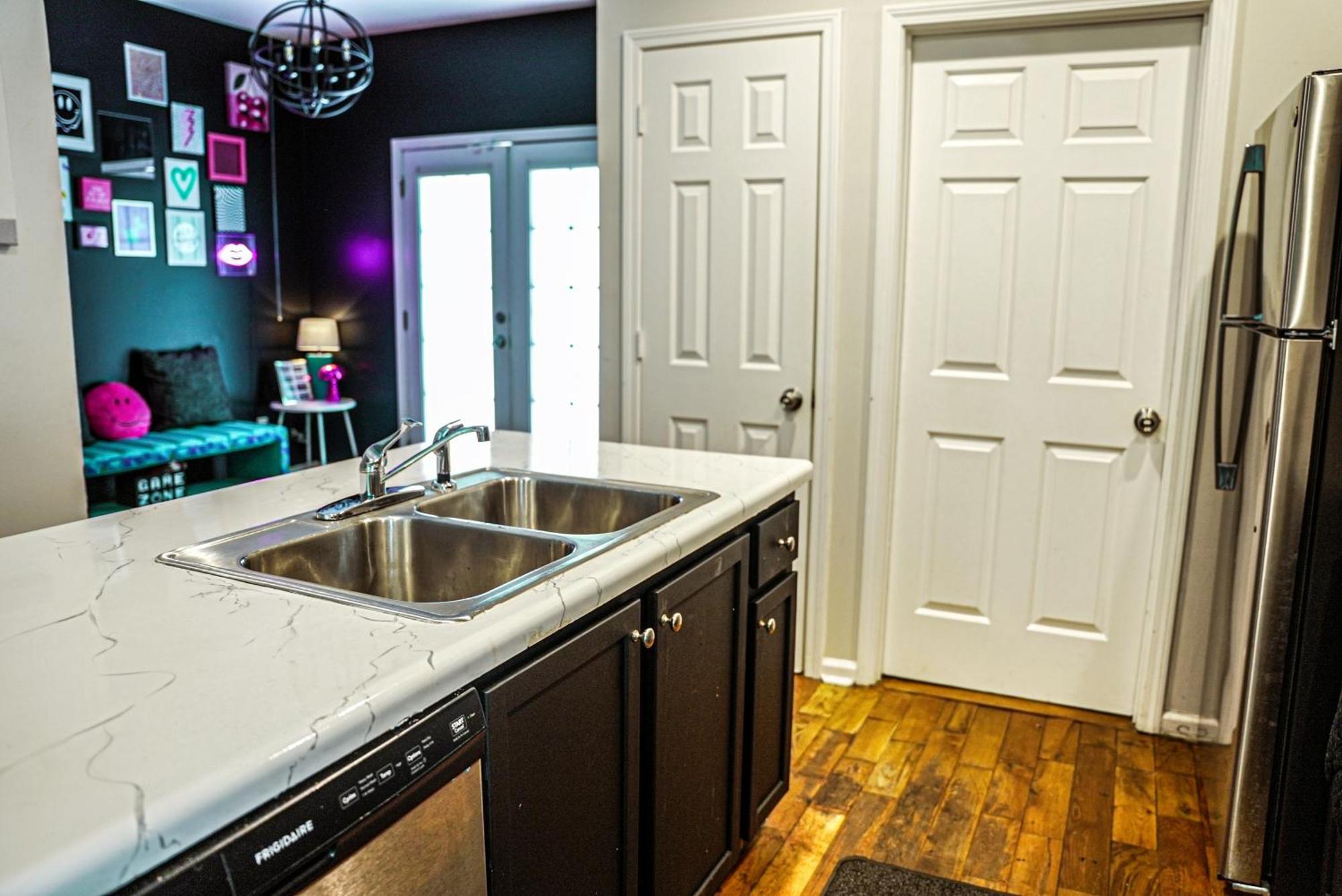 Stylish Cozi Abode Of Atlanta Villa ภายนอก รูปภาพ